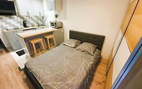 Rambouillet, Studio, Proche Gare Et Chateau